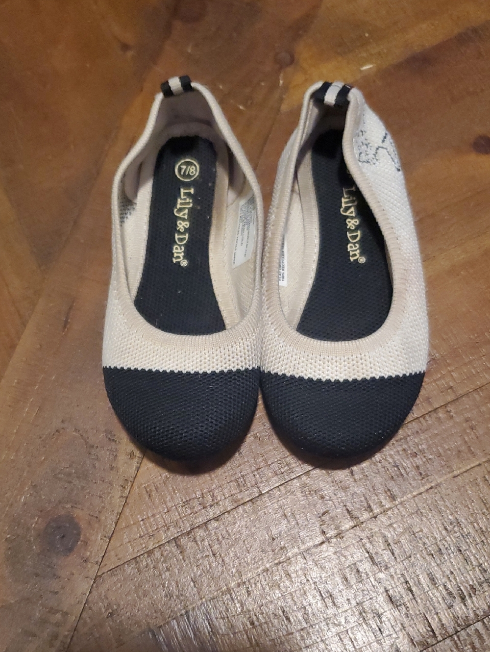 Lily & Dan Kids Two-Tone Black and Cream Knit Ballet Flats